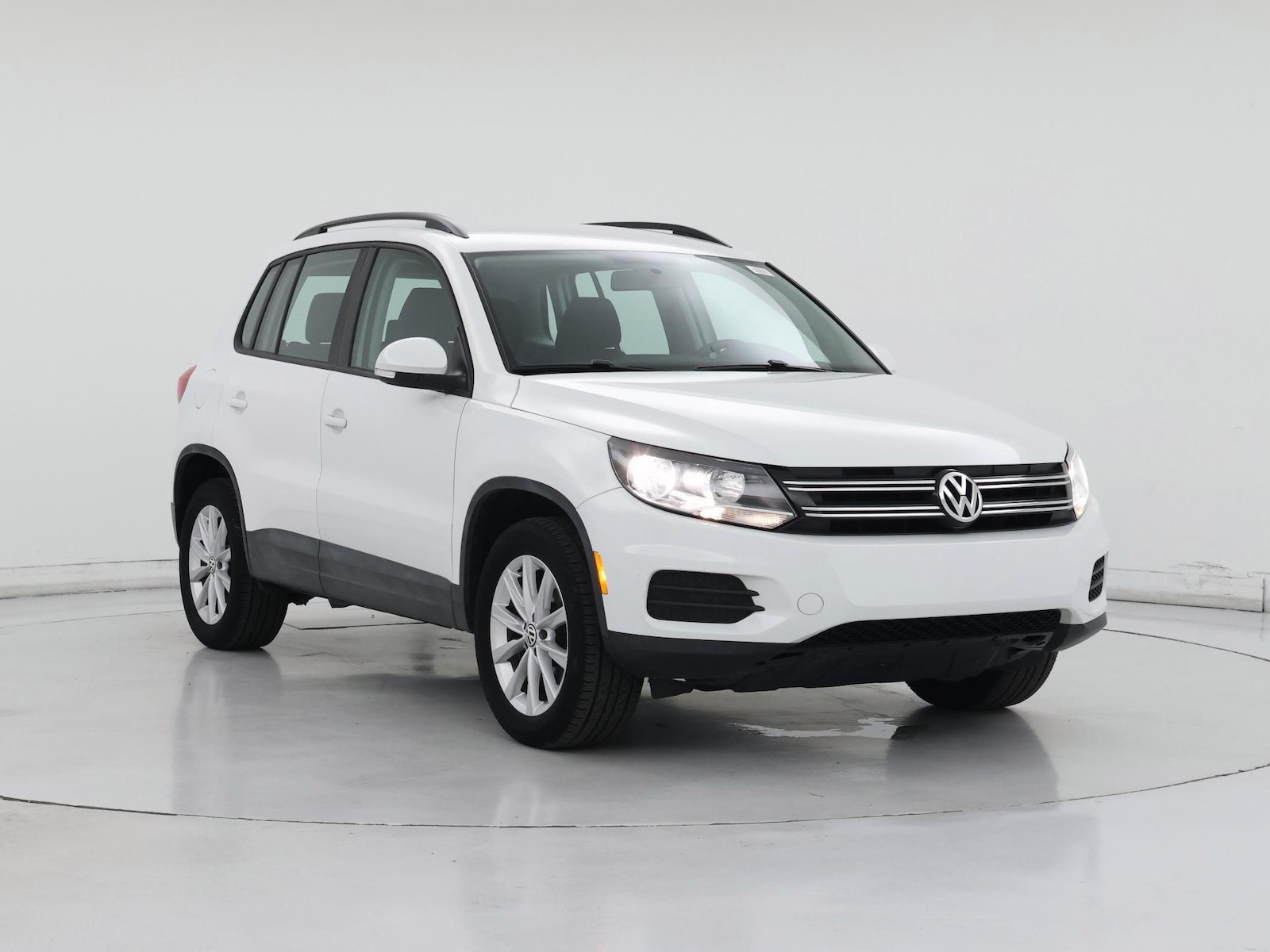 volkswagen tiguan limited 2018 WVGBV7AX6JK000617 image